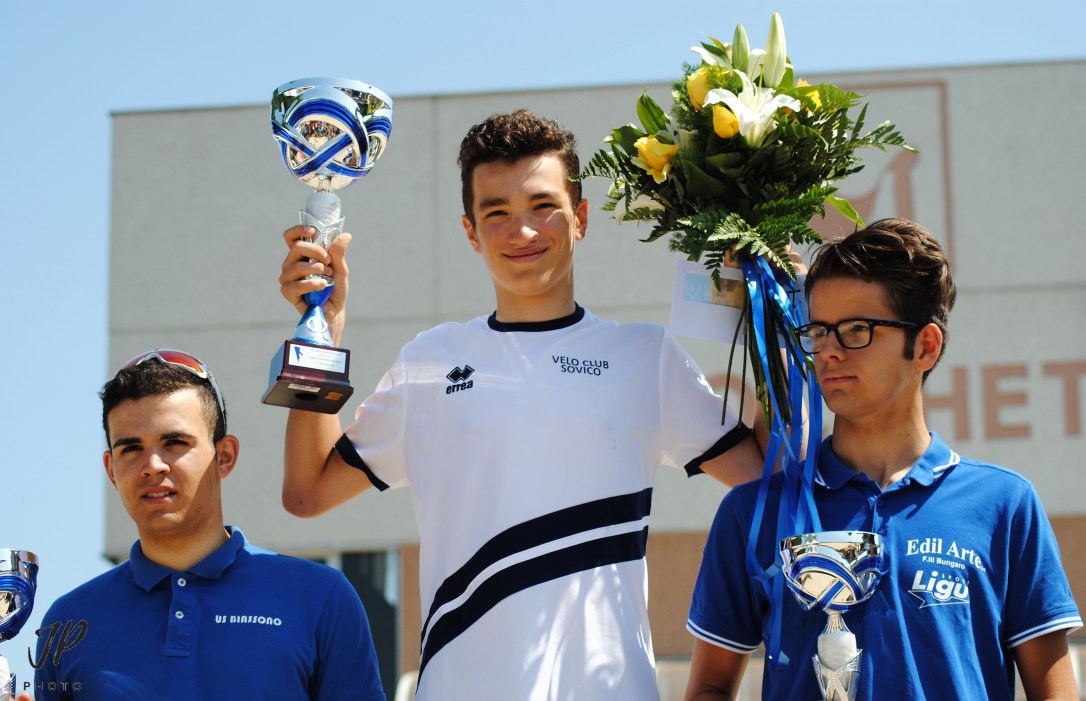 foto podio rescaldina foto jp.JPG